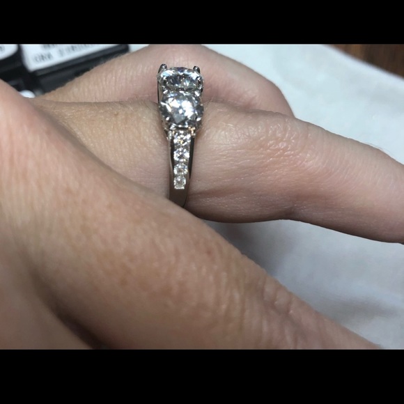 3.5tcw 3 Stone D, VVS1 Moissanite Ring - Picture 12 of 16